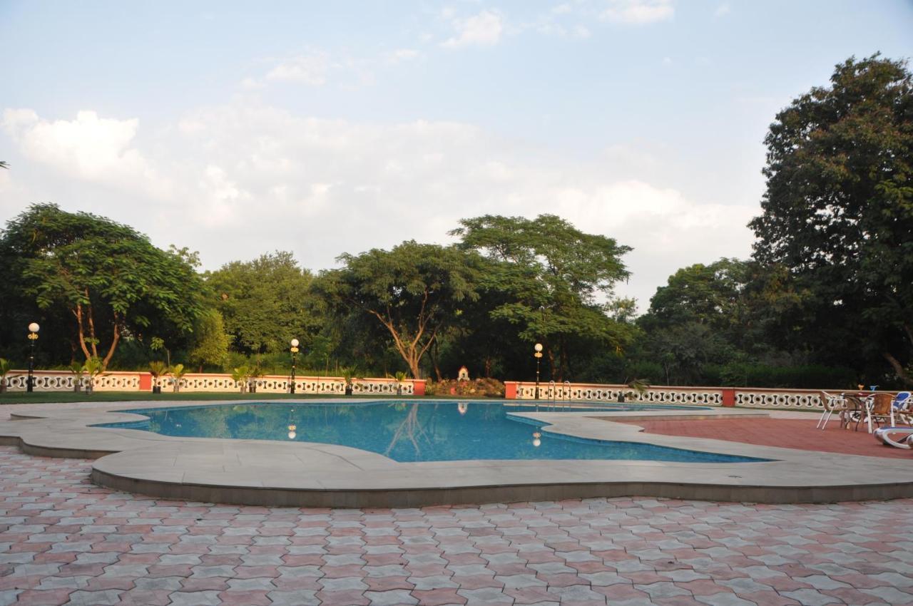 Orchard Palace Gondal Экстерьер фото