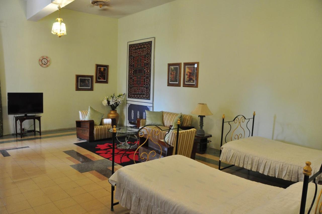 Orchard Palace Gondal Экстерьер фото